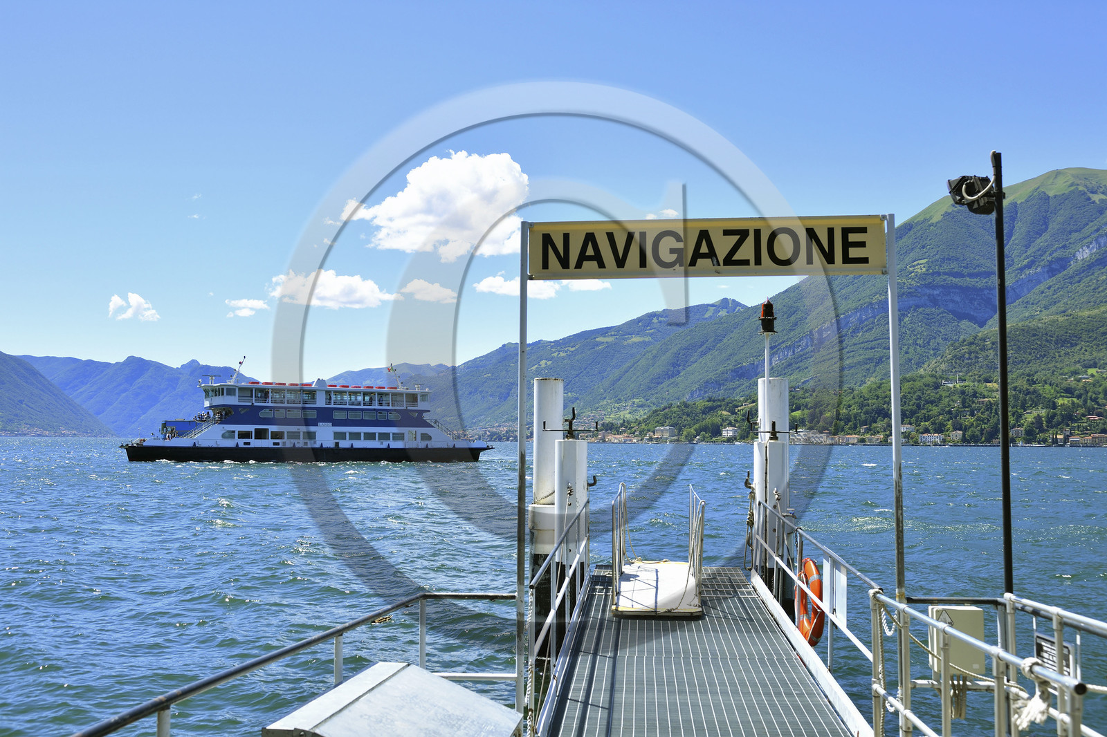 Italie lombardie lac come village bellagio