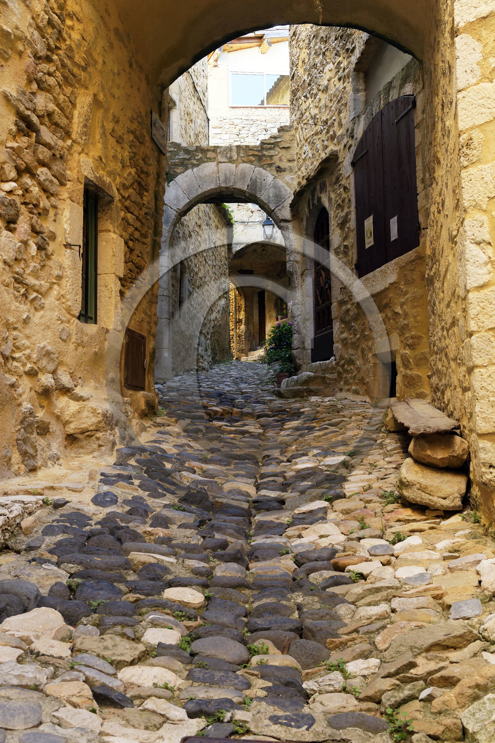 France, St Montan