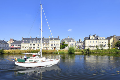 France, Caen