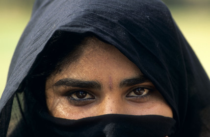 Femme voilée au Pakistan