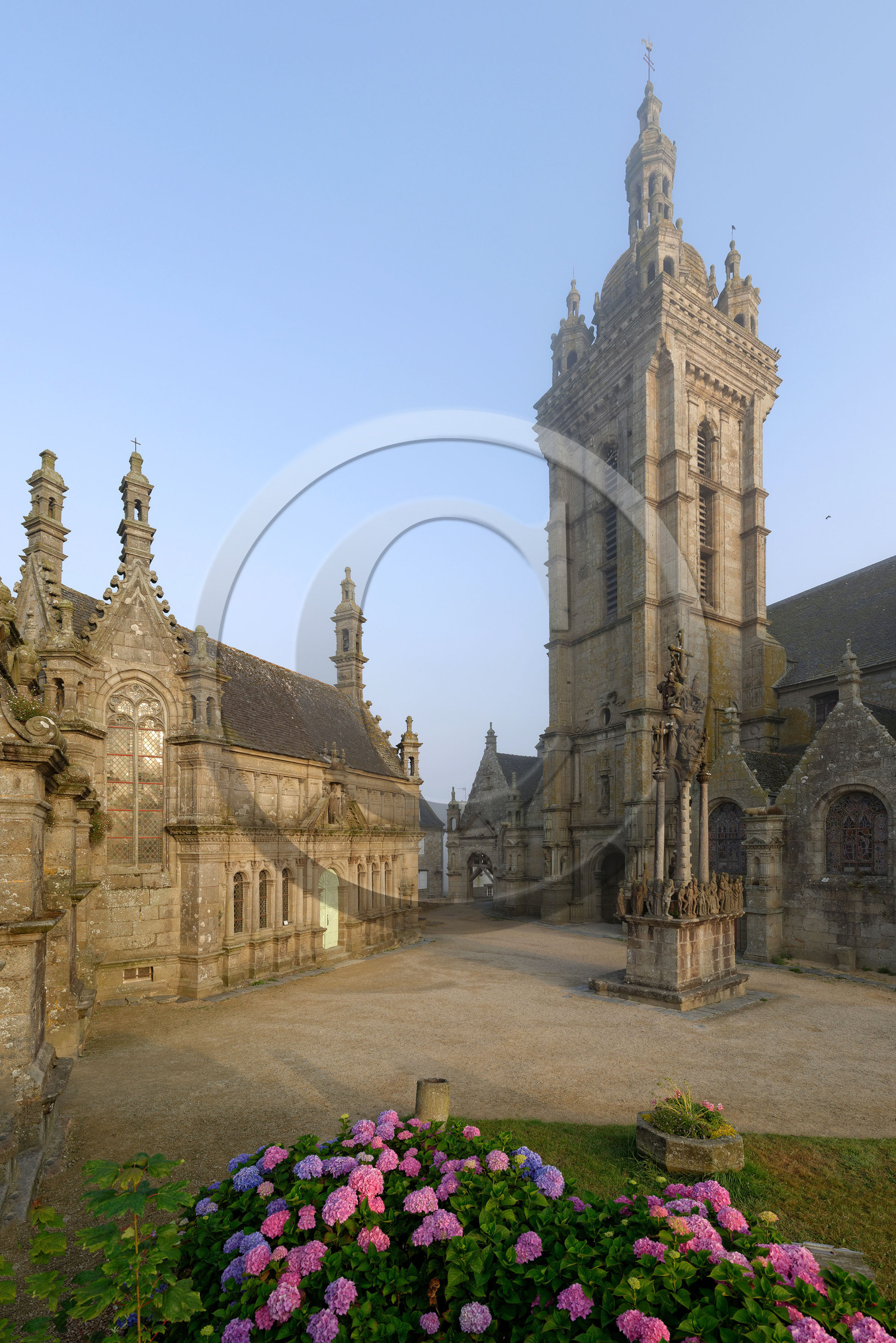 France, Saint-Thegonnec