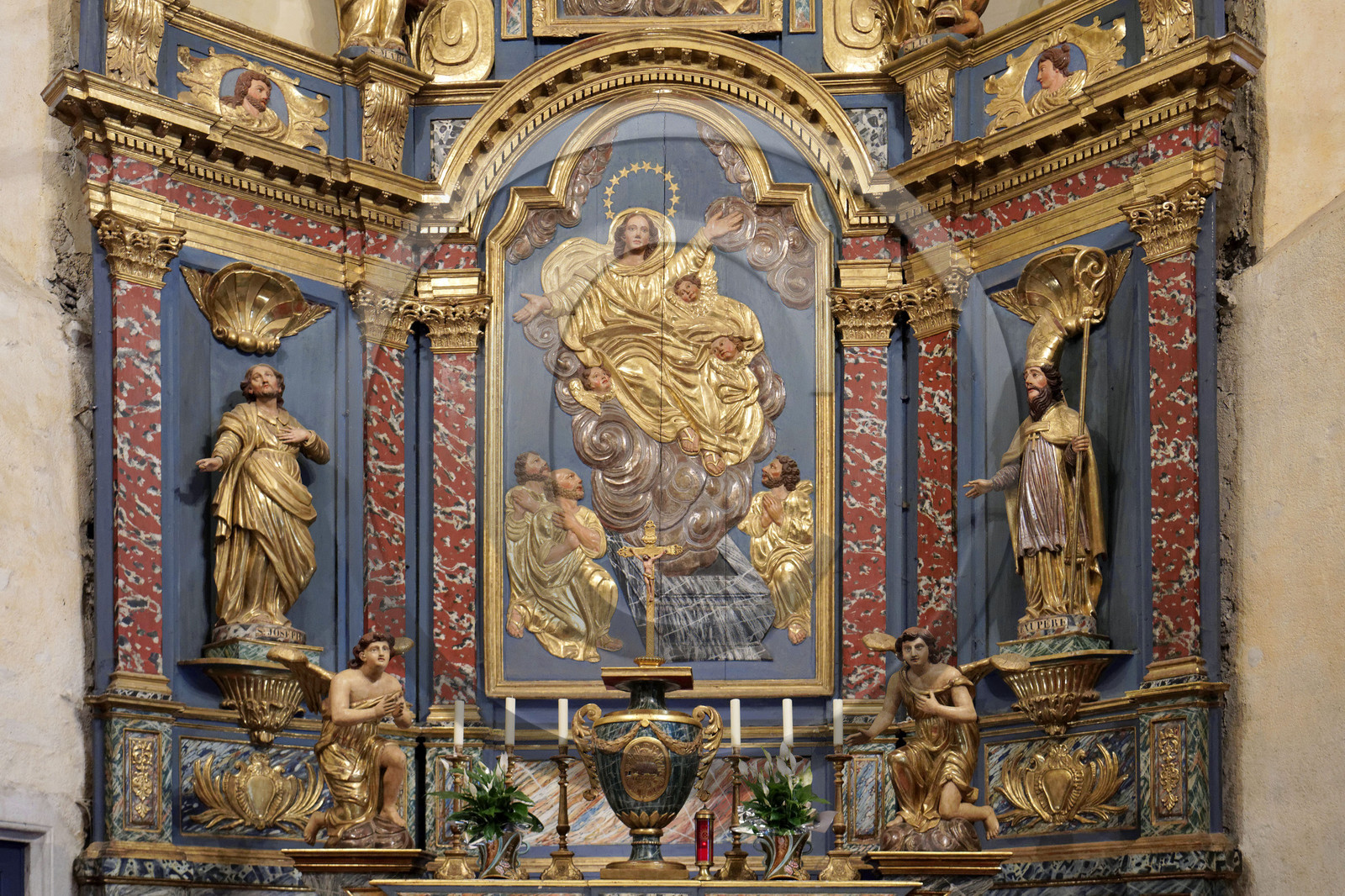 France hautes pyrenees vallee louron arreau eglise