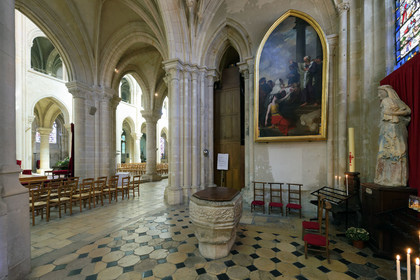 France, Senlis