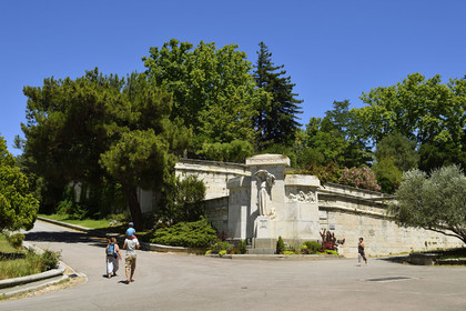 France, Avignon