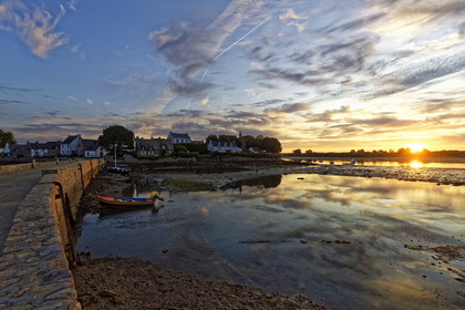 France,  St Cado