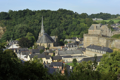 France, Fougeres