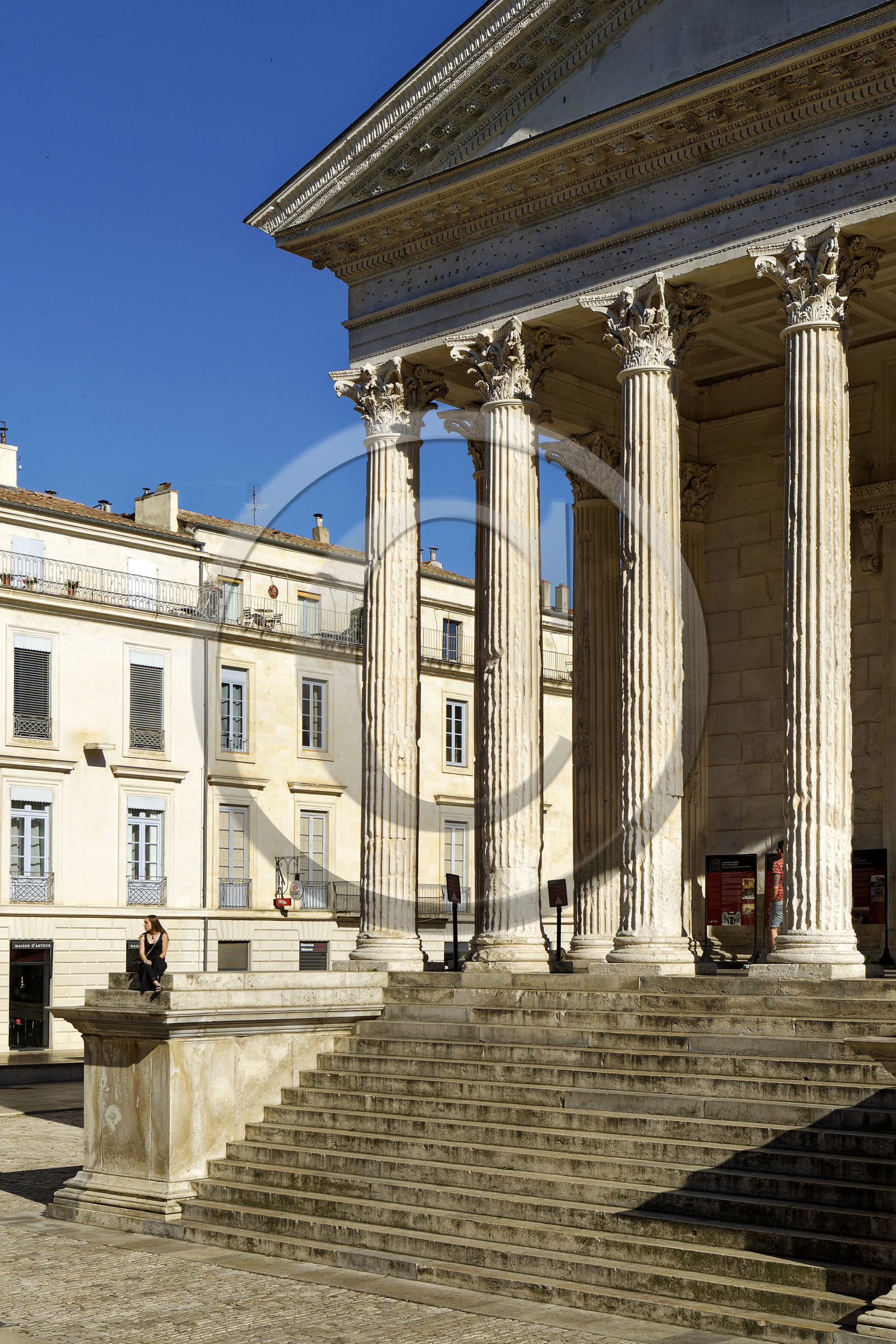 France, Nimes