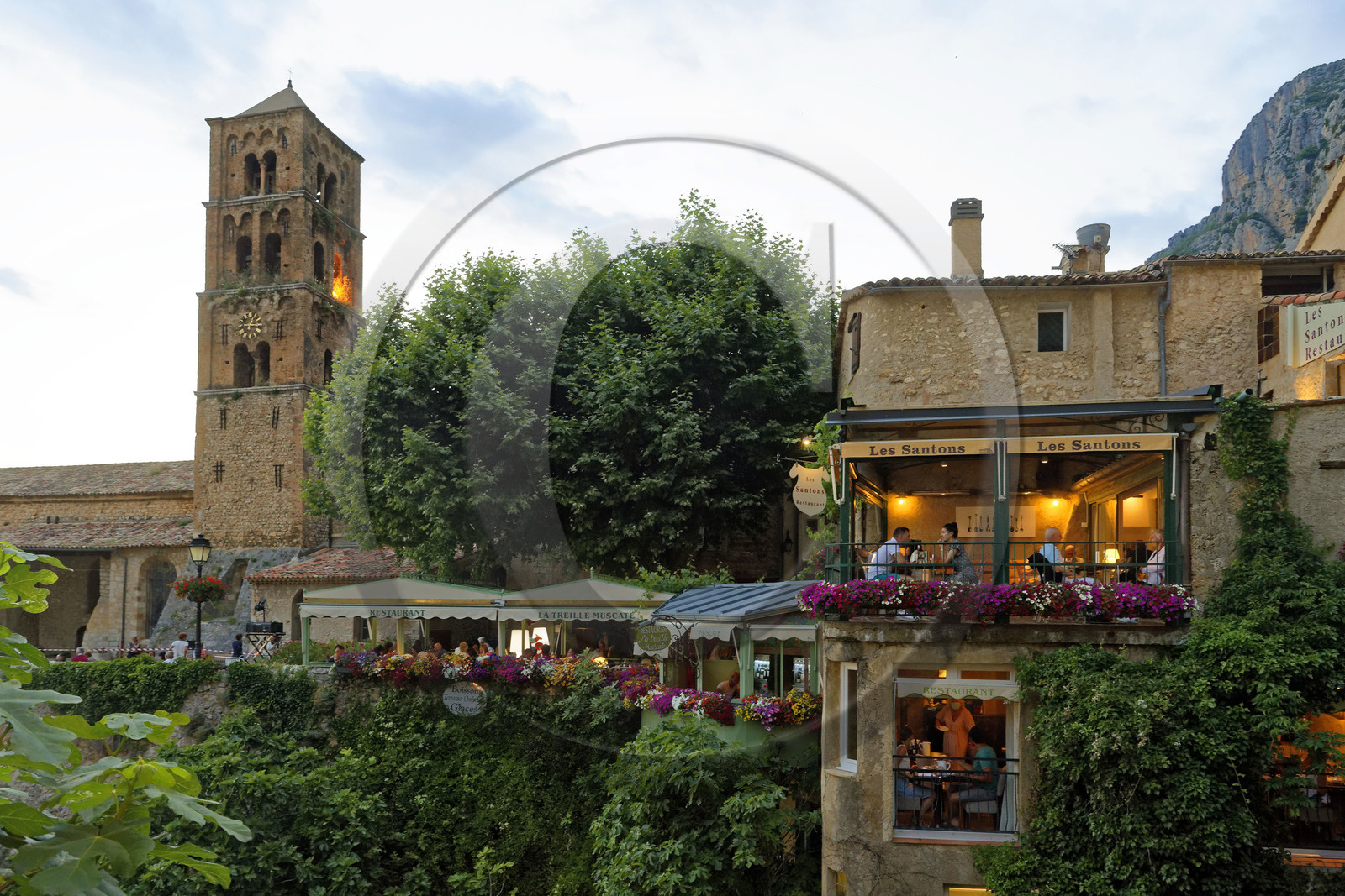France, Moustiers