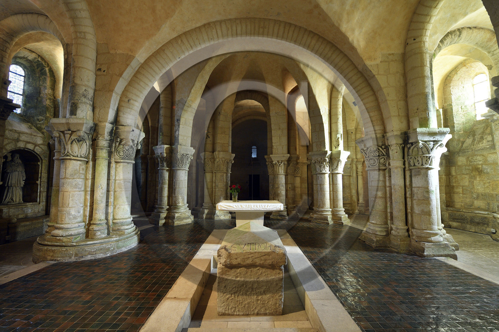 France, Saintes