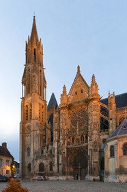 France, Senlis