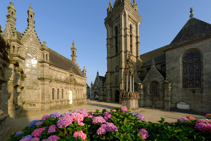 France, Saint-Thegonnec