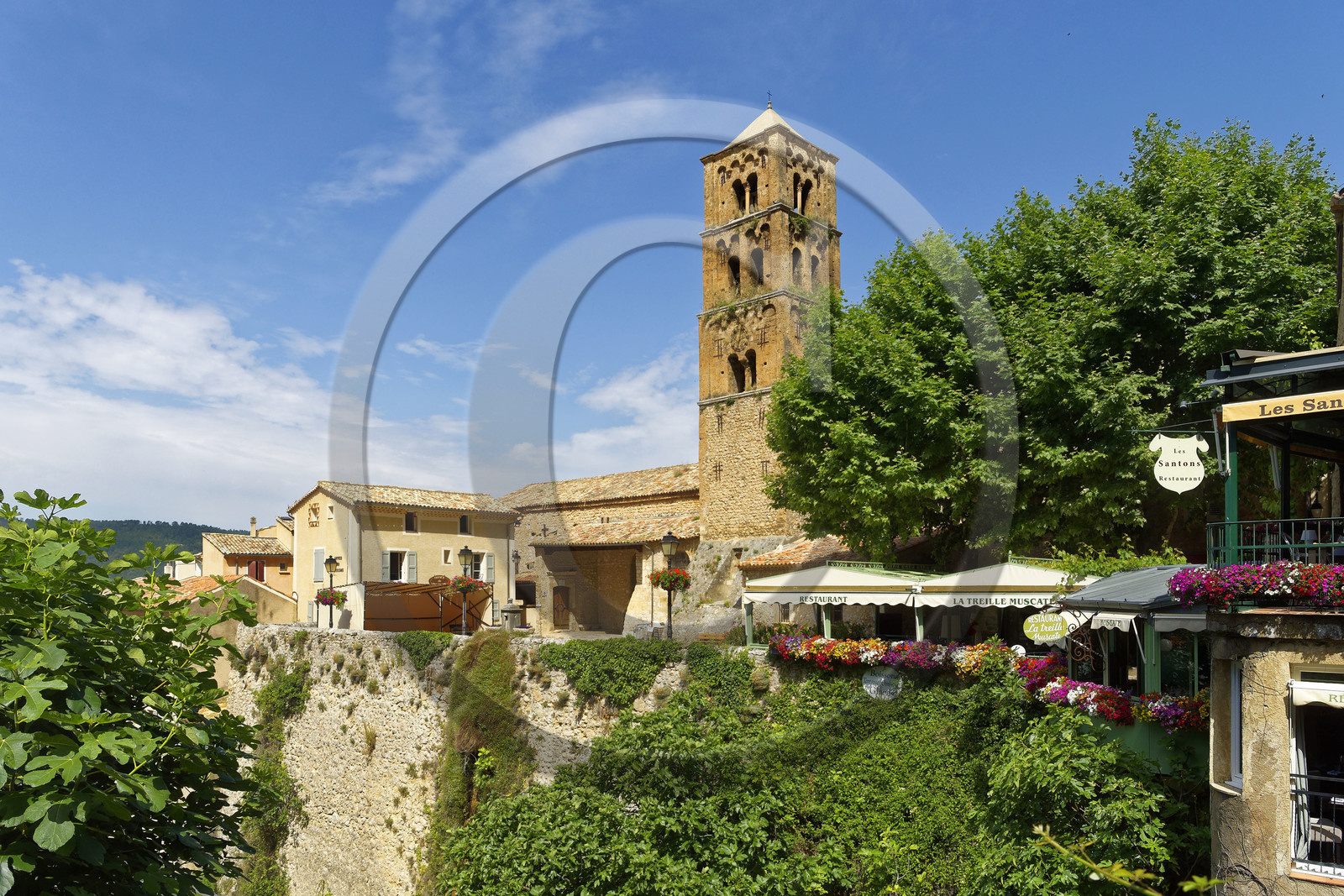 France, Moustiers