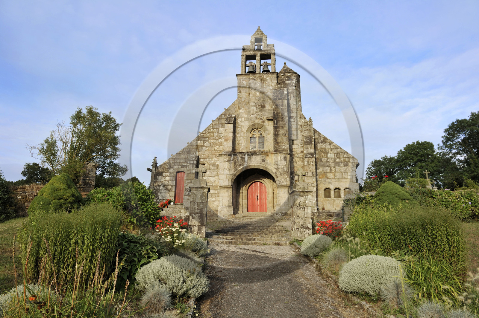 France, Loc-Envel
