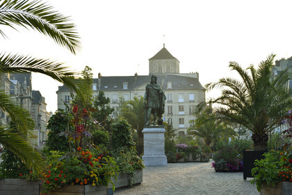 France, Caen