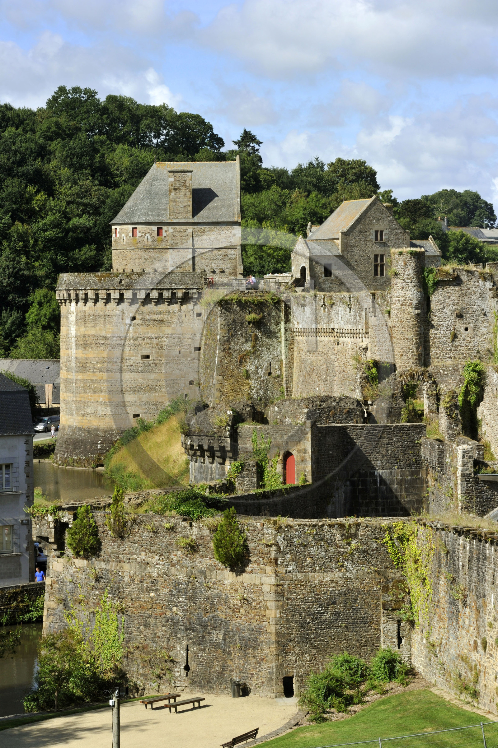 France, Fougeres