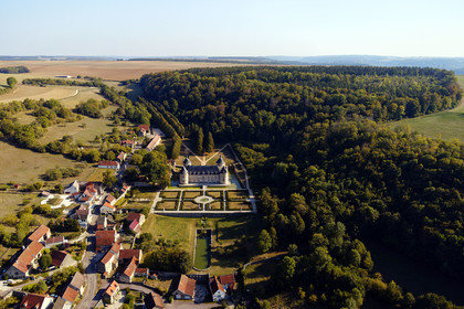 France, Bussy