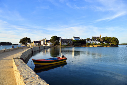 France, Saint Cado