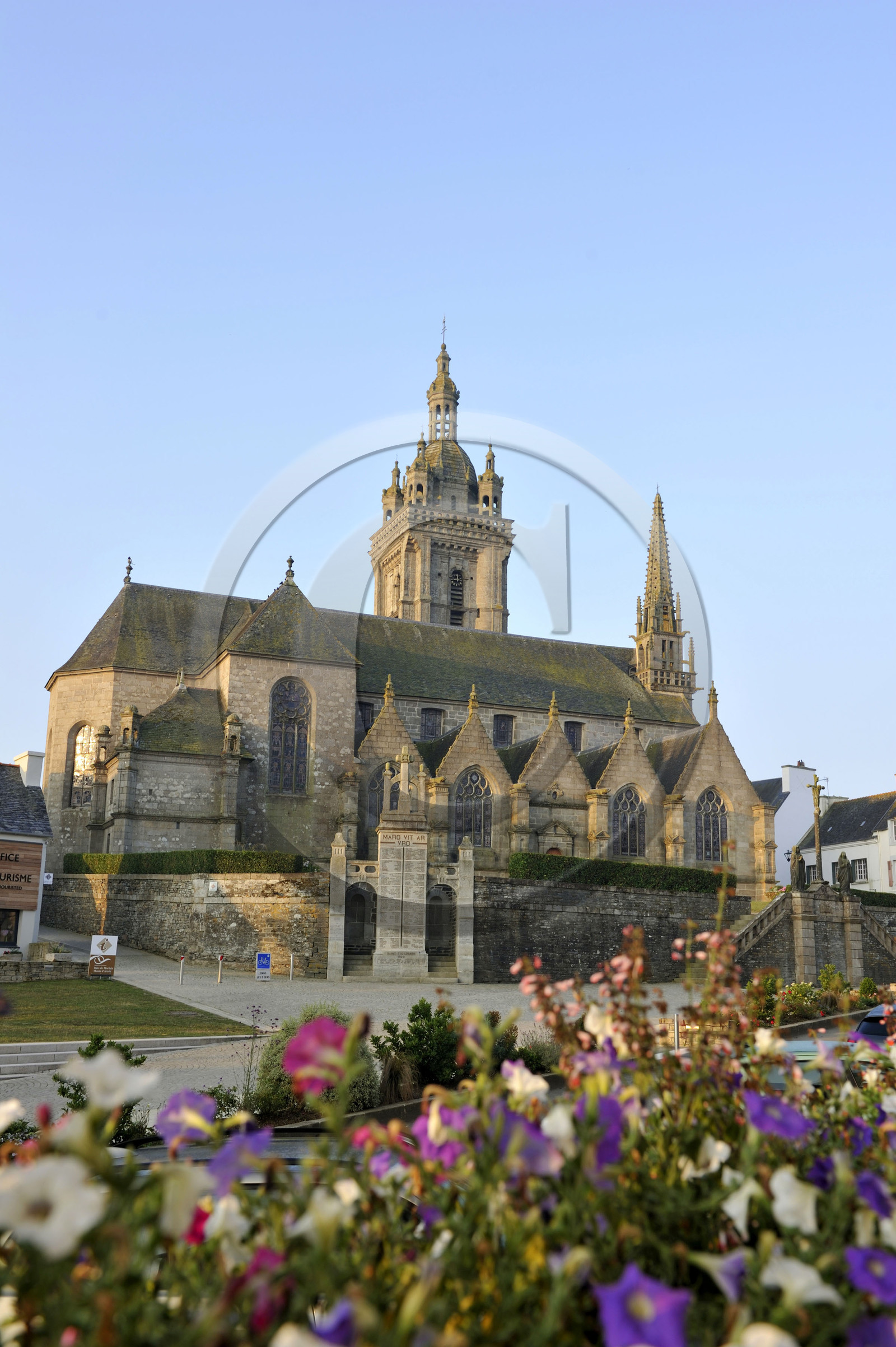 France, Saint-Thegonnec