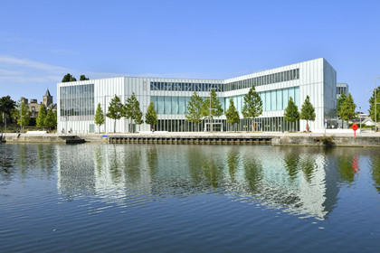 France, Caen