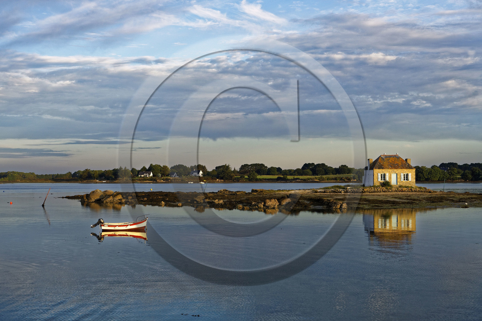 France,  St Cado