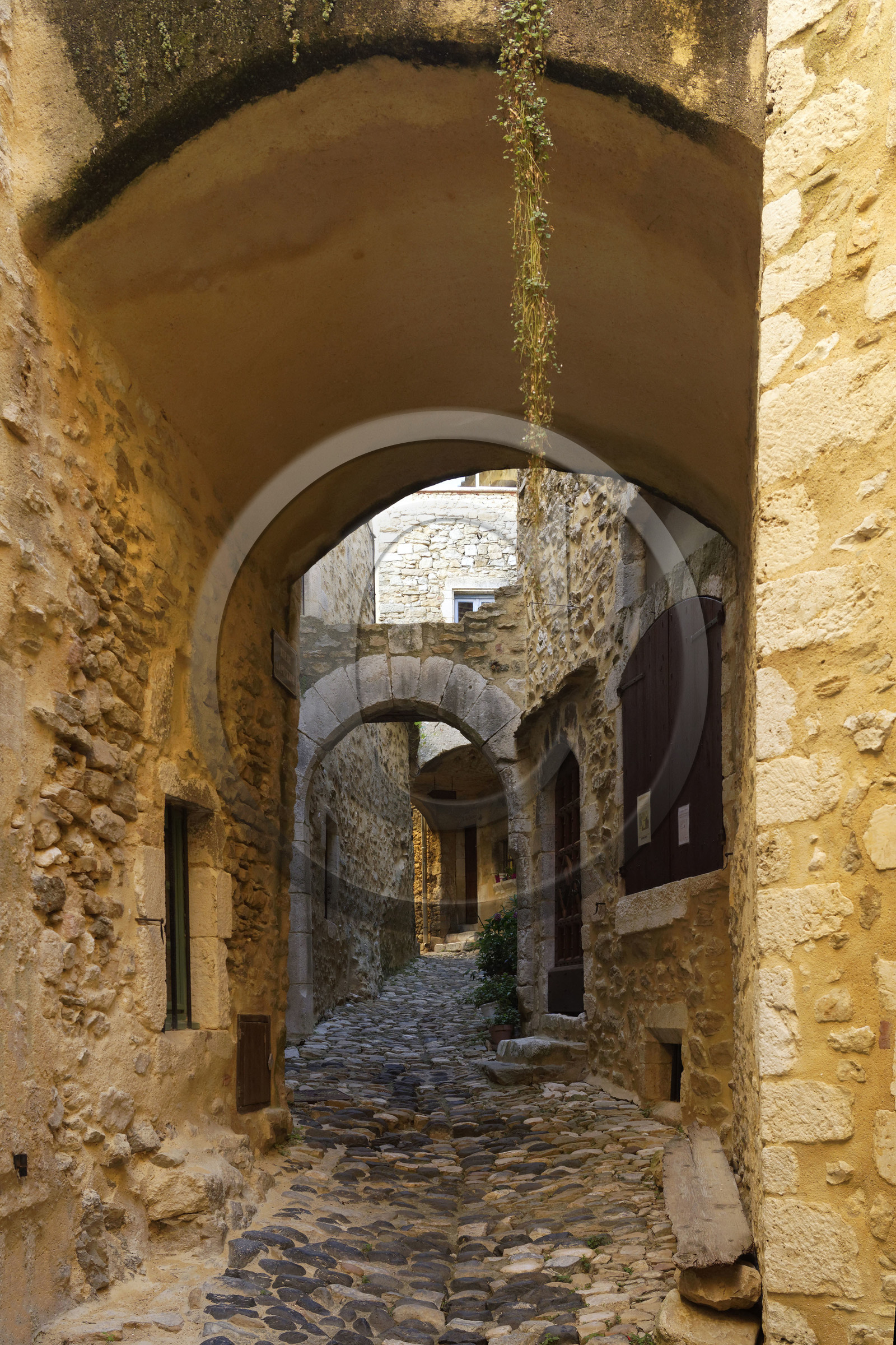 France, St Montan