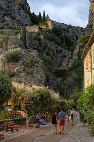 France, Moustiers