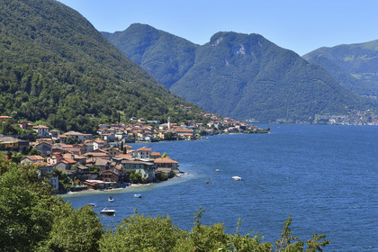 Italie lombardie lac come village lezzeno