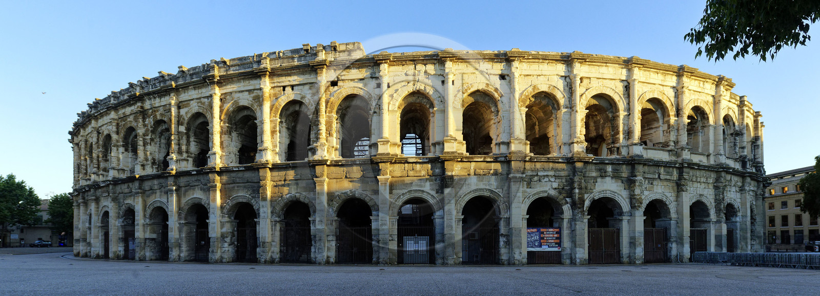 France, Nimes