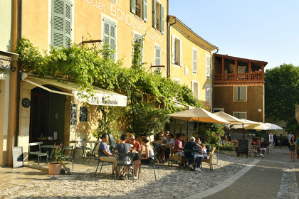 France, Moustiers