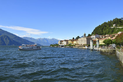 Italie lombardie lac come village bellagio
