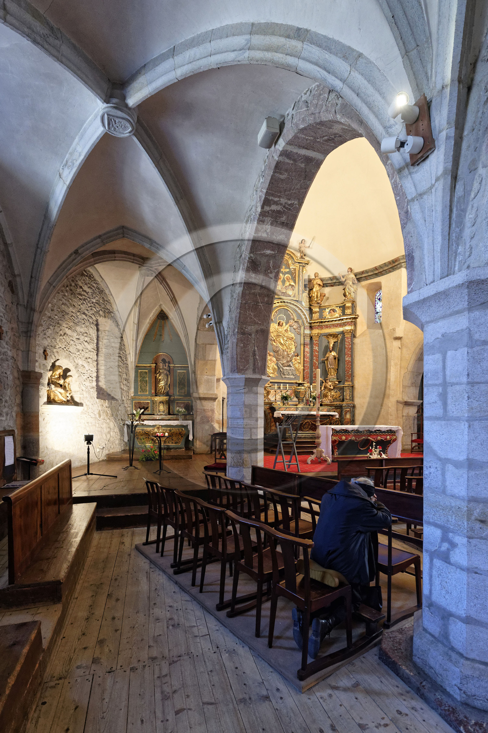 France hautes pyrenees vallee louron arreau eglise