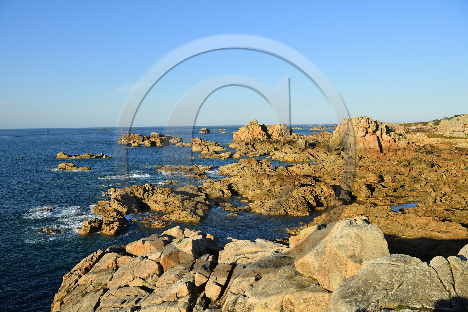 France, Plougrescant