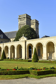 France, Caen