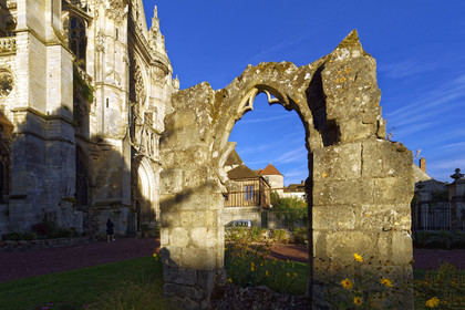 France, Senlis