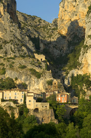 France, Moustiers