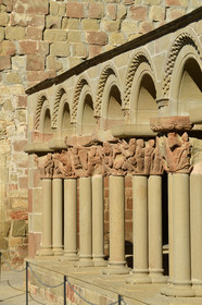 Espagne aragon jaca ermitage rupestre cloitre