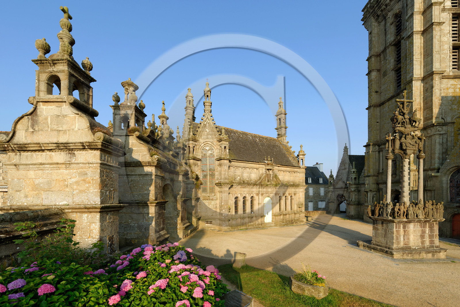 France, Saint-Thegonnec