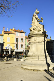 France, Orange