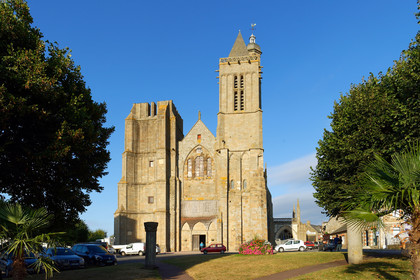 France, Dol de Bretagne
