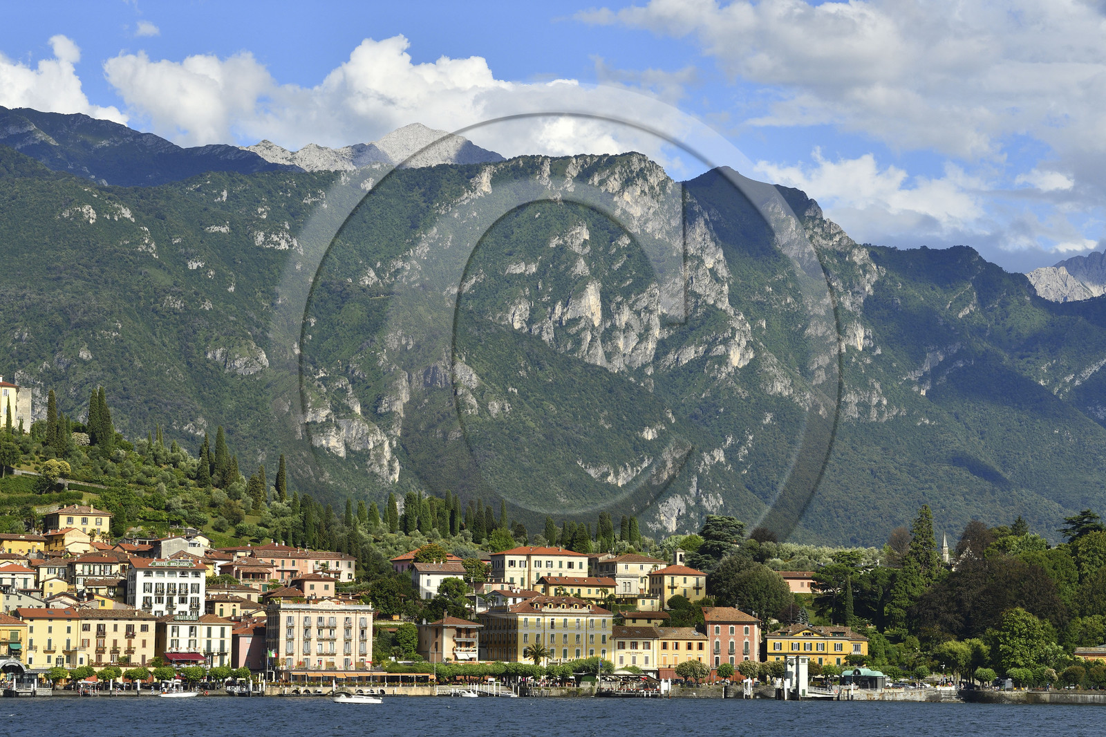 Italie lombardie lac come village bellagio