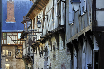 France, Troyes