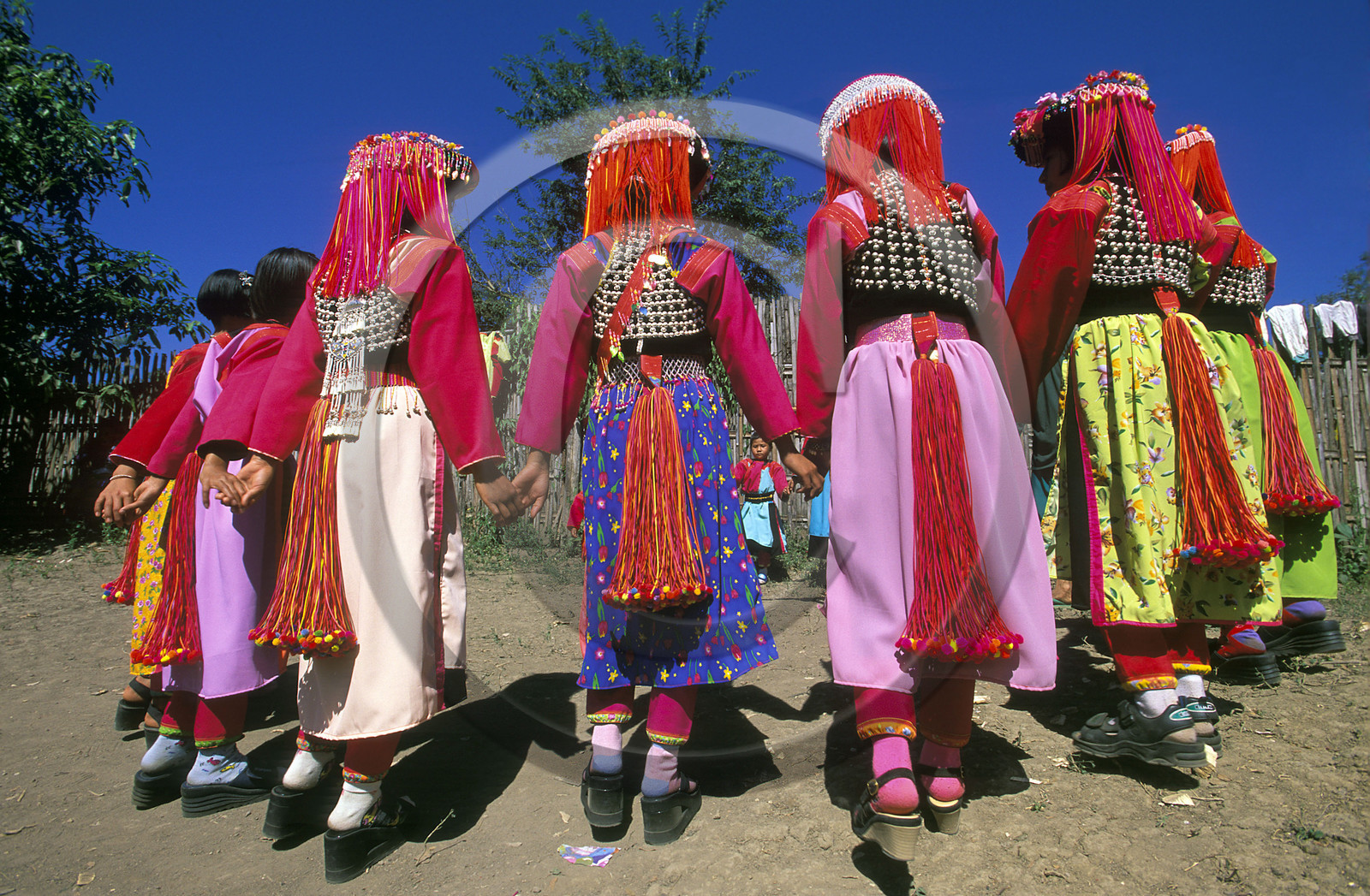 THAILANDE   VILLAGE DU NORD.MINORITÉ LISU