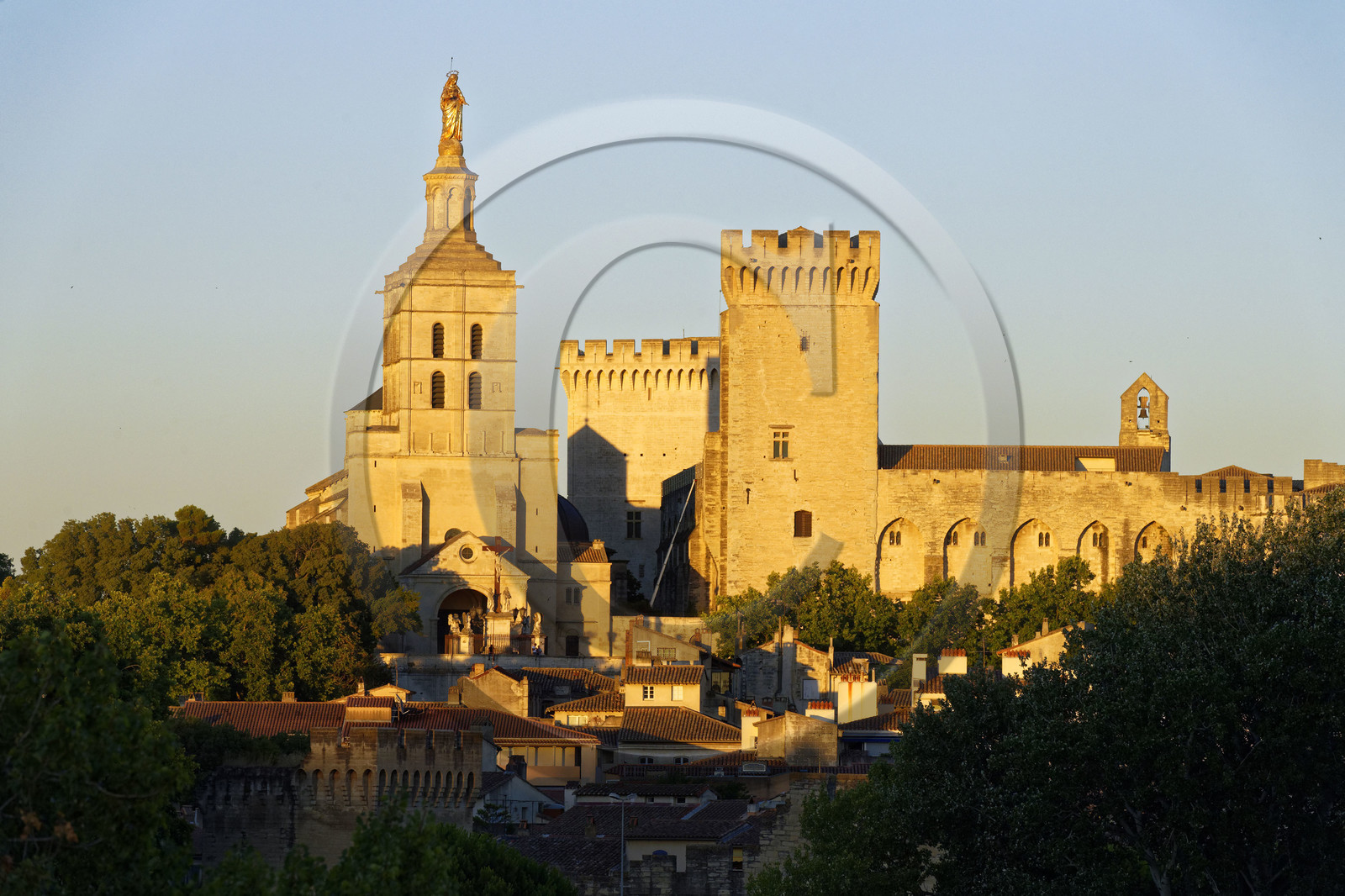 France, Avignon