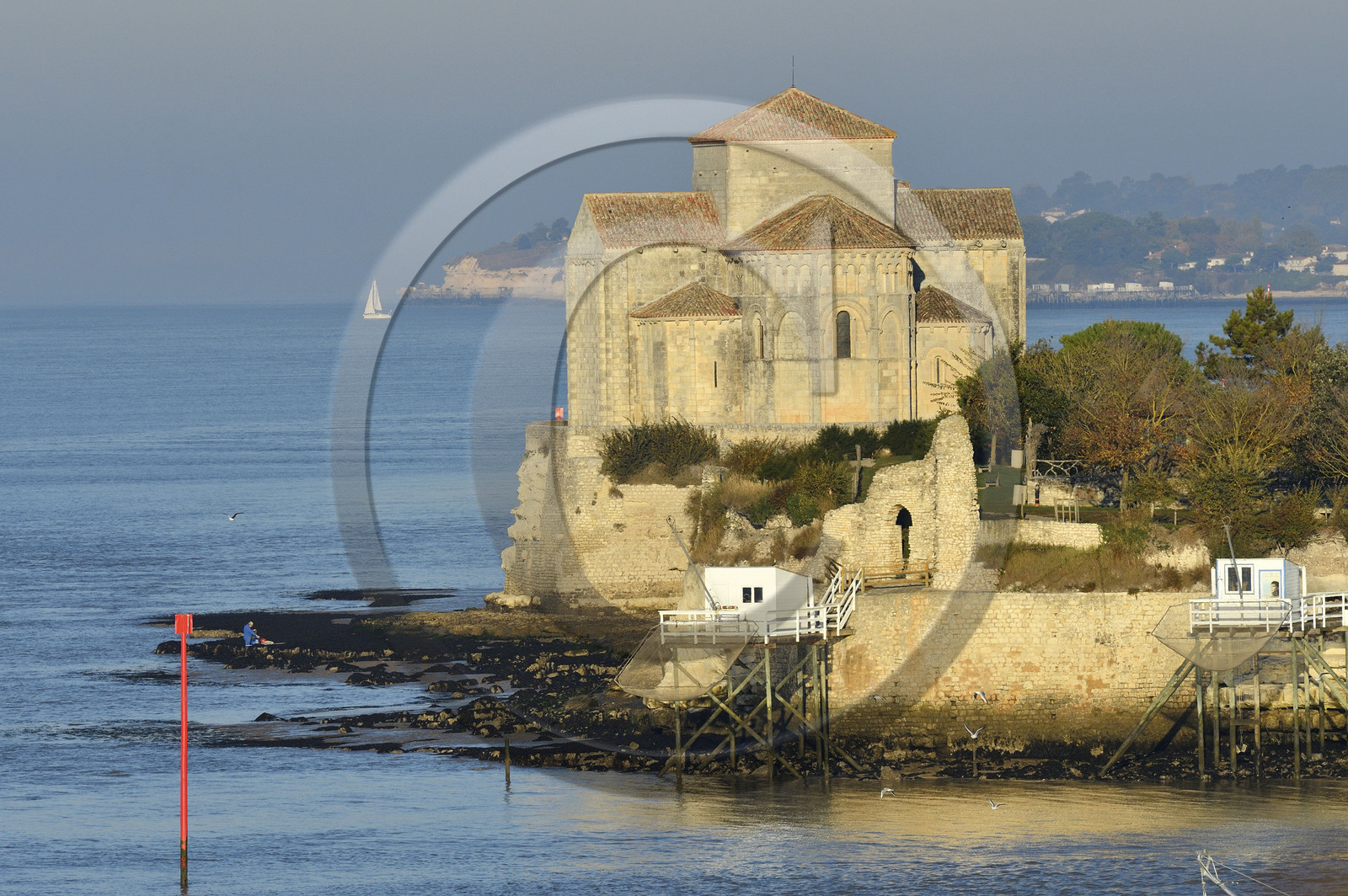 France charente maritime estuaire gironde saintonge talmont sur gironde