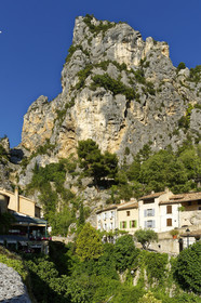 France, Moustiers