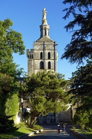 France, Avignon
