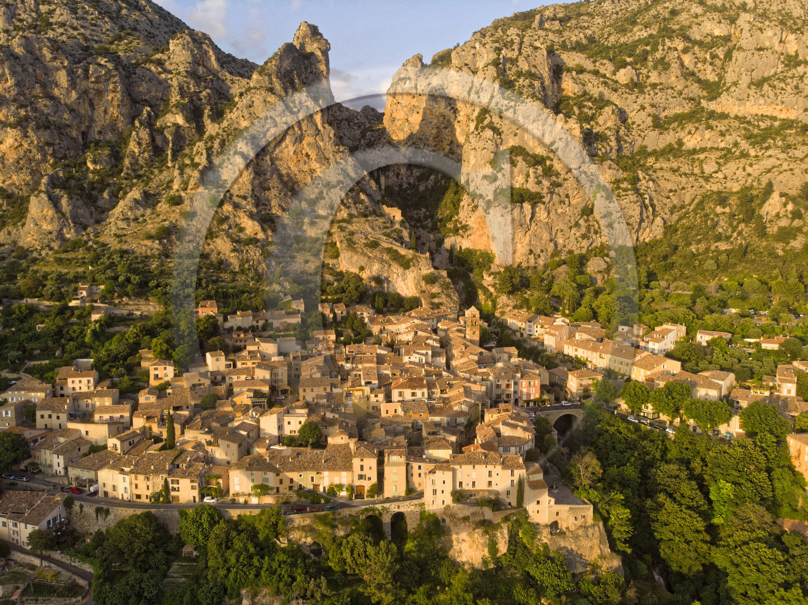 France, Moustiers