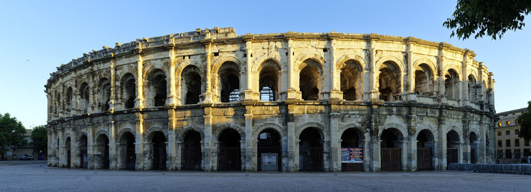 France, Nimes