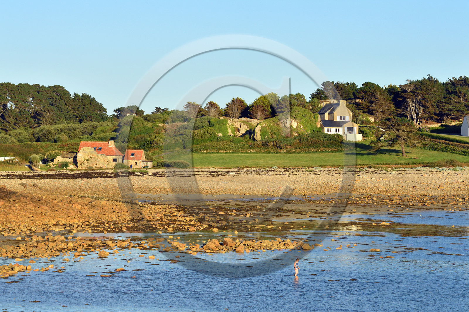 France, Plougrescant