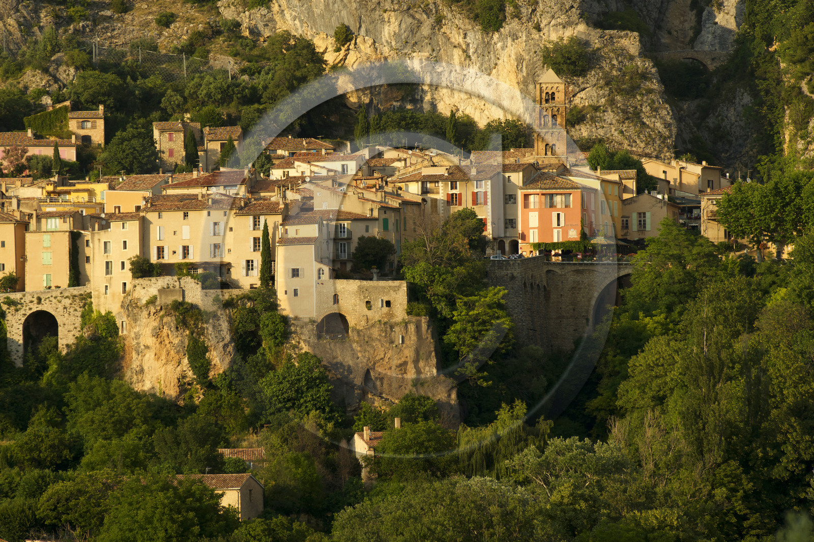 France, Moustiers